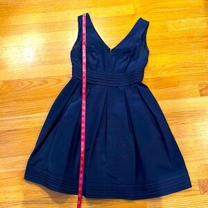 Shoshanna size 0 navy mini dress - super cute!